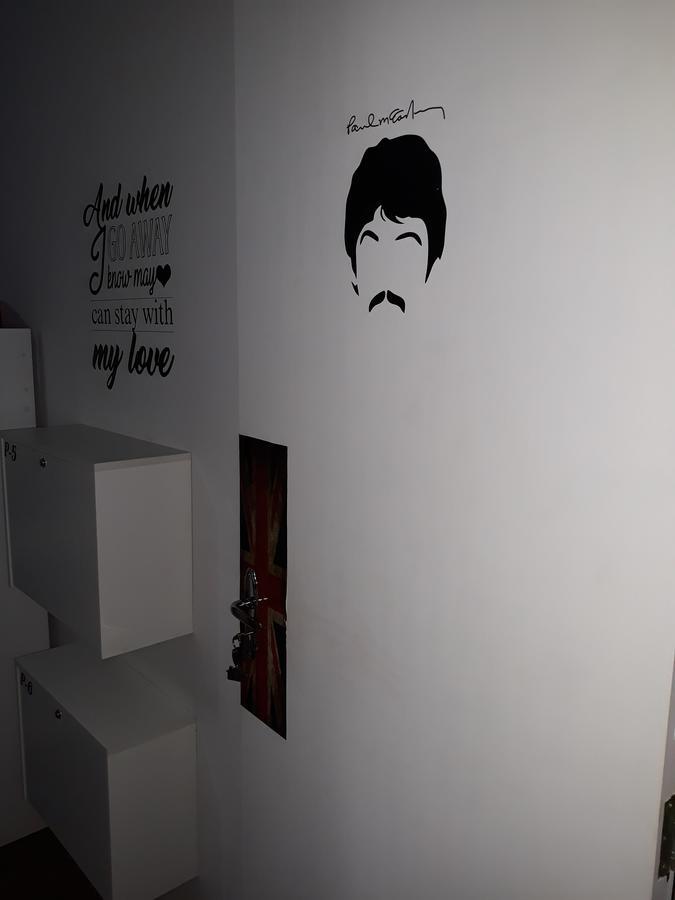 Casa Beatles Hostel Бауру Екстериор снимка